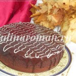 Шоколадный кекс с глазурью