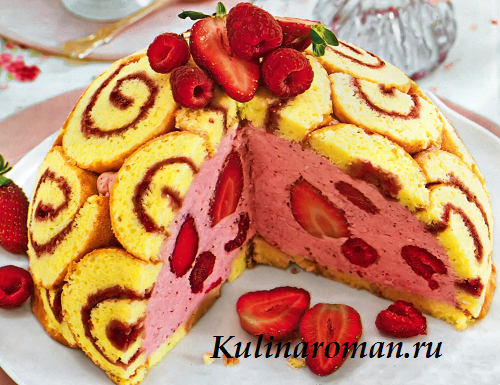 Торт с творожно-ягодной начинкой