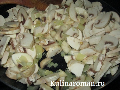 грибной соус из шампиньонов с макаронами