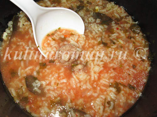 суп с фрикадельками и рисом