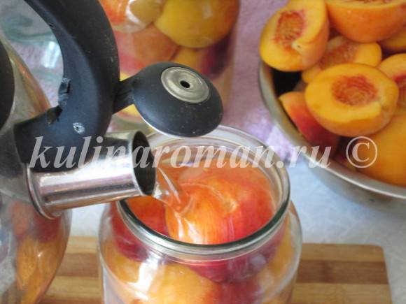как закатать персики в сиропе